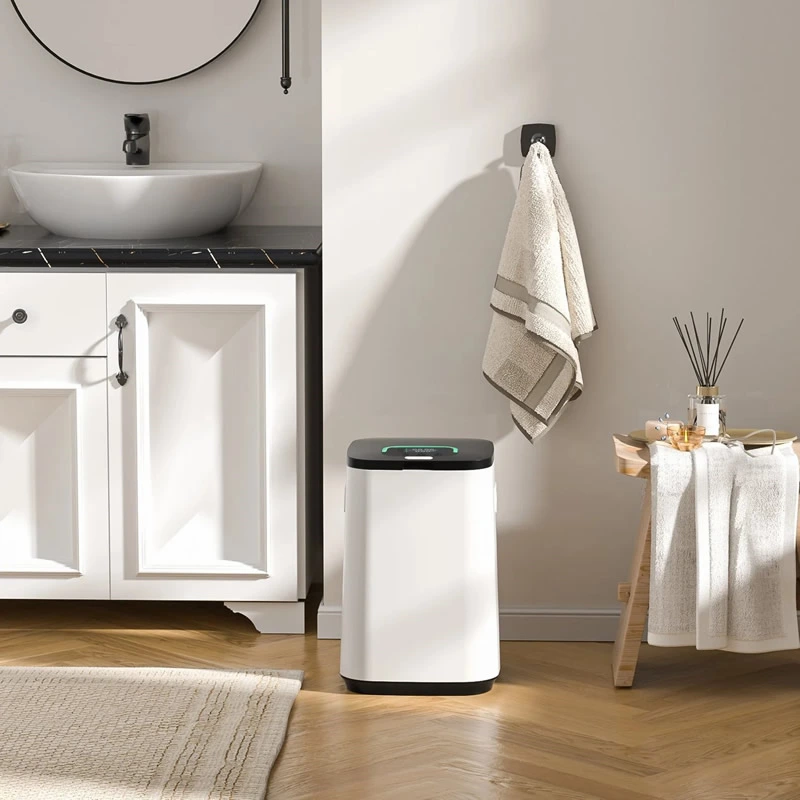 Heated towel warmer bucket